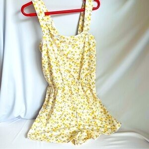 Sunset Sky Girls Romper Spring Flower Graphic Girls Excellent Condition Size 7-8